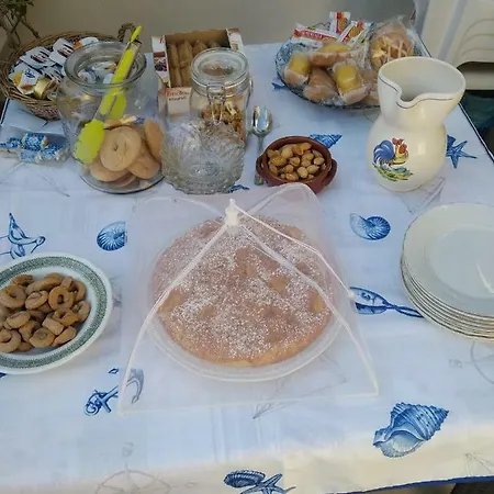 Casa Destradis 3*