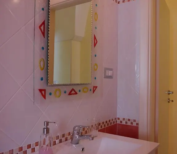 Casa Destradis 3*